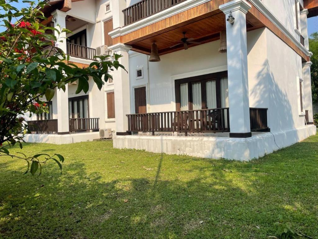 Nam Ou Riverside Resort Ban Vangle Екстер'єр фото
