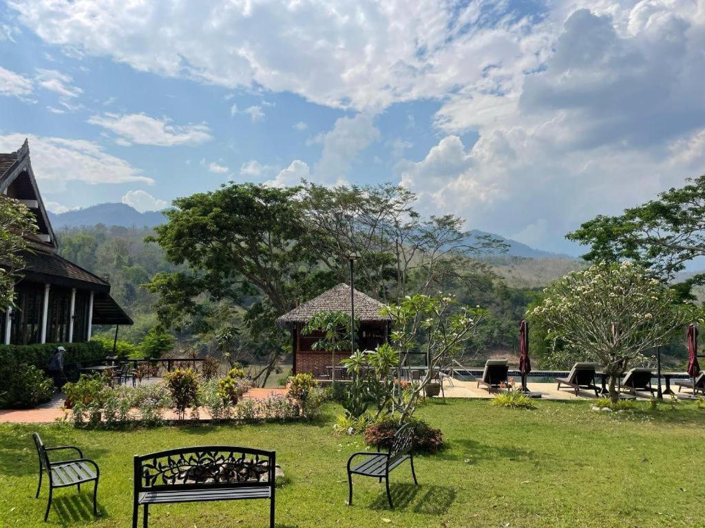 Nam Ou Riverside Resort Ban Vangle Екстер'єр фото